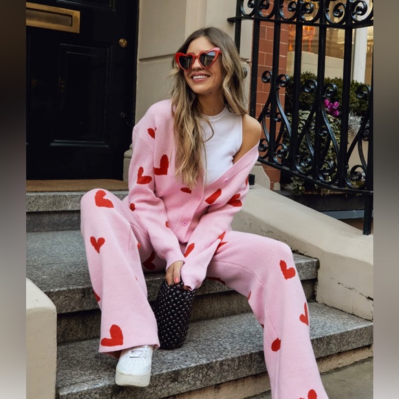 NWT KNITTED 3 -PIECE SET PINK w/RED HEART MAXI CARDIGAN, CARDIGAN  & PANT M - Picture 7 of 11